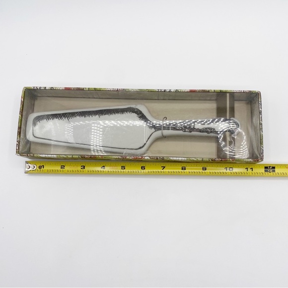 Wild Eye Designs Ceramic Cake Server Cake Tool with Box - Picture 3 of 7